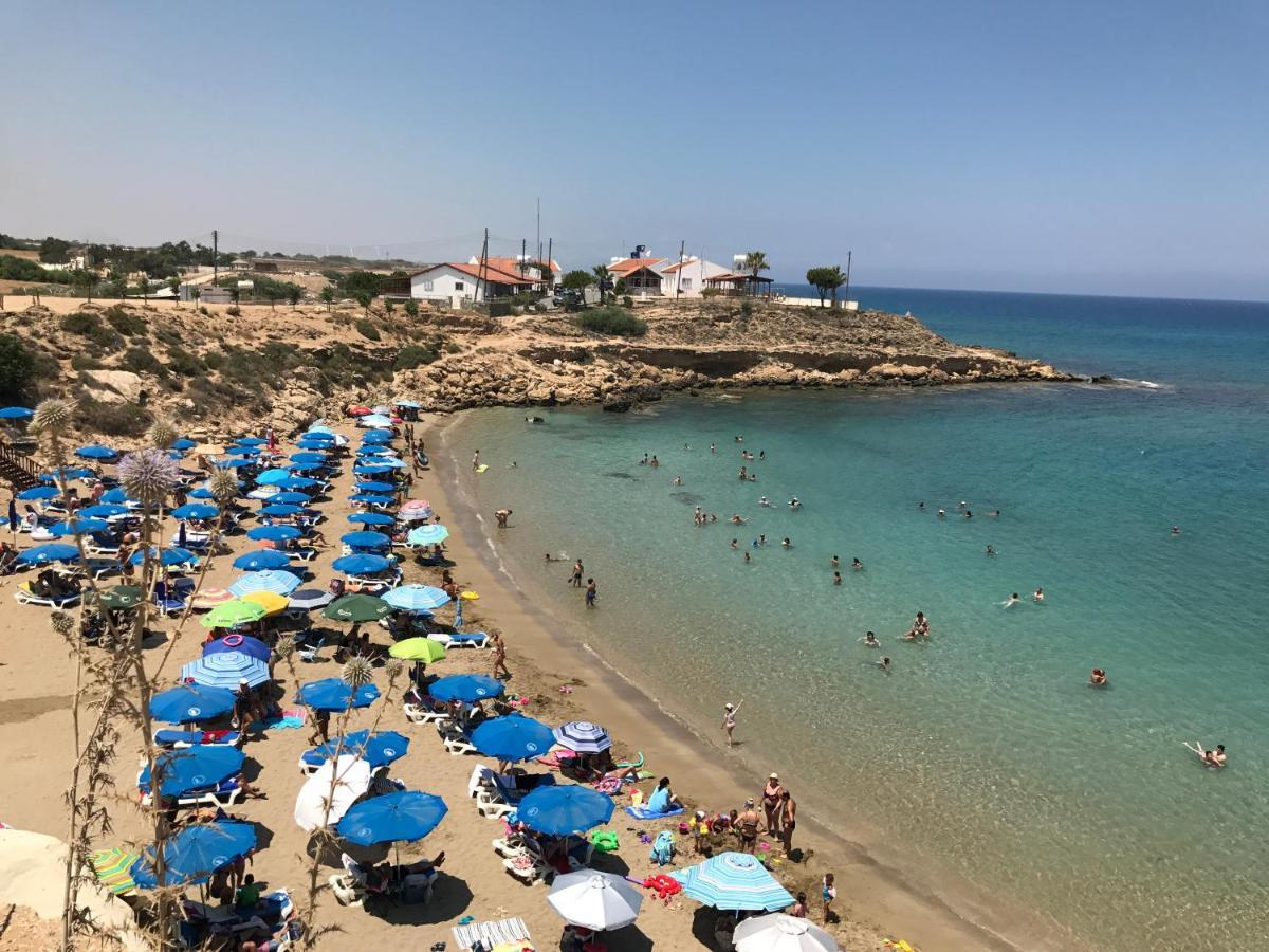 Seaside Luxury Villa Paralimni Exteriör bild