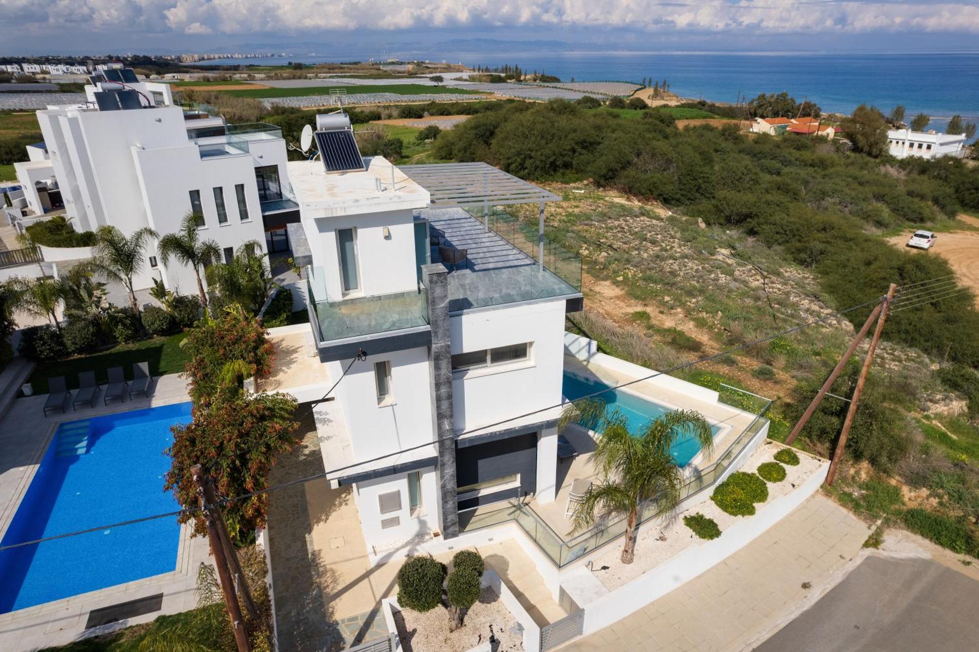 Seaside Luxury Villa Paralimni Exteriör bild