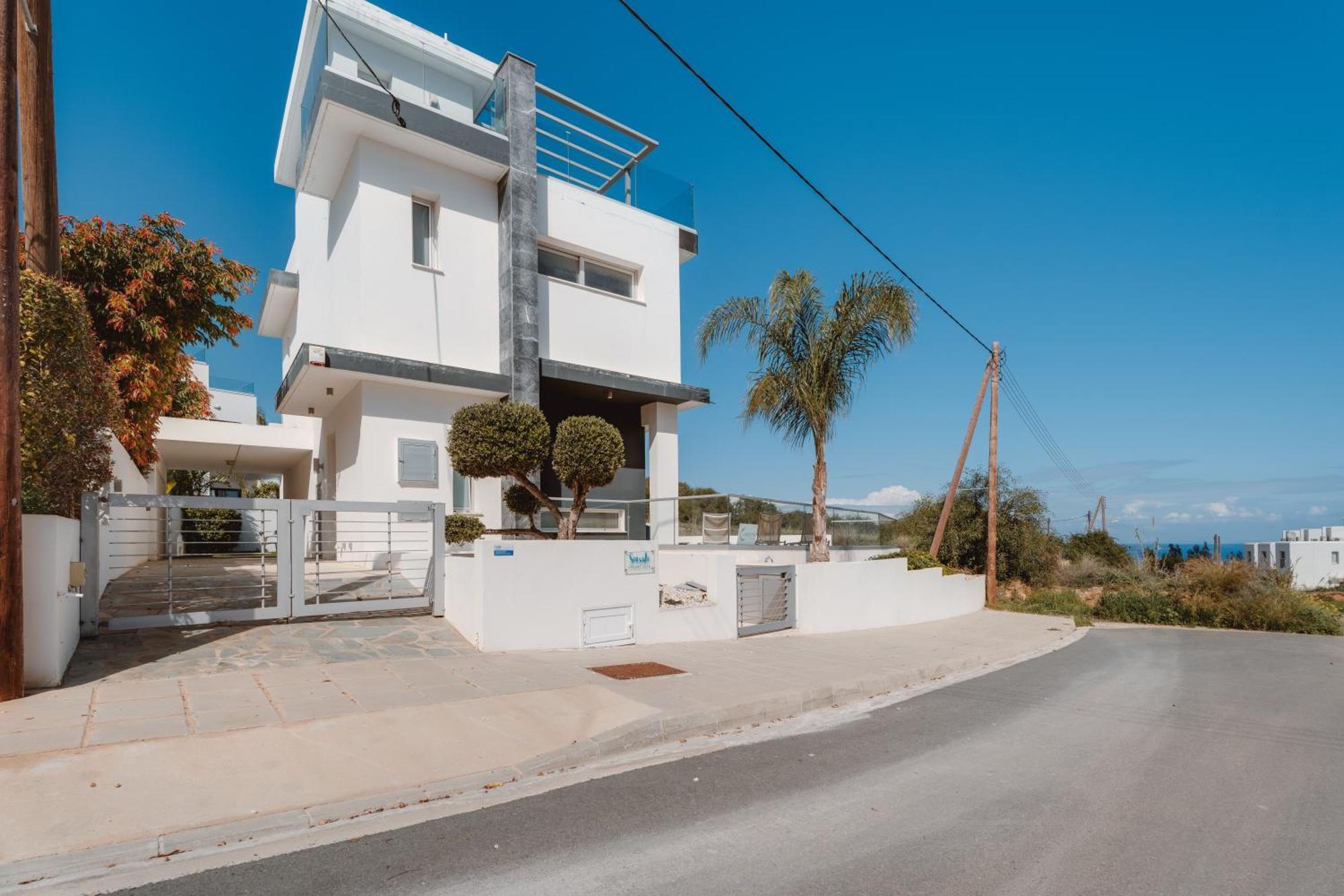 Seaside Luxury Villa Paralimni Exteriör bild